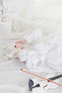 Rating: Safe Score: 0 Tags: 1girl bangs eyepatch flower green_eyes hair_flower hair_ornament kirakishou long_hair long_sleeves one_eye_covered solo striped vertical_stripes white_hair User: admin