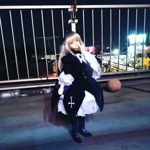 Rating: Safe Score: 0 Tags: 1girl black_dress black_footwear doll dress flower indoors long_hair solo standing suigintou white_hair User: admin