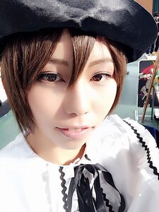 Rating: Safe Score: 0 Tags: blood brown_eyes brown_hair hat lips multiple_boys realistic smoking solo souseiseki User: admin
