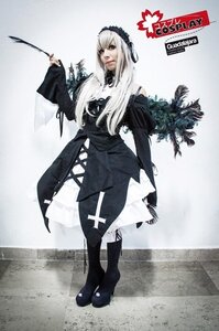 Rating: Safe Score: 0 Tags: 1girl black_footwear boots hairband long_hair long_sleeves realistic solo standing suigintou User: admin