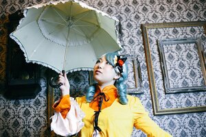 Rating: Safe Score: 0 Tags: 1girl braid hair_ornament holding holding_umbrella kanaria lips parasol rain red_umbrella shared_umbrella solo transparent transparent_umbrella umbrella User: admin