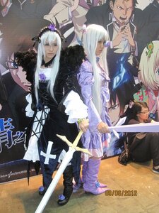 Rating: Safe Score: 0 Tags: black_hair blonde_hair dress frills jewelry long_hair multiple_boys multiple_cosplay multiple_girls sword tagme weapon User: admin