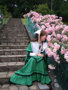 Rating: Safe Score: 0 Tags: 1girl brown_hair cherry_blossoms closed_eyes dress flower green_dress long_hair long_sleeves solo suiseiseki User: admin