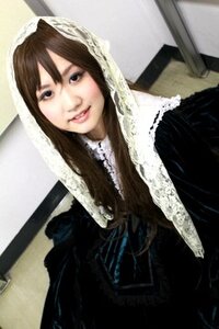 Rating: Safe Score: 0 Tags: 1girl 3d bangs blurry brown_hair depth_of_field fur_trim indoors lace lips looking_at_viewer photo smile solo suiseiseki upper_body User: admin