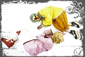 Rating: Safe Score: 0 Tags: 1girl blonde_hair dark_skin dress hat multiple_cosplay ribbon shoes tagme User: admin