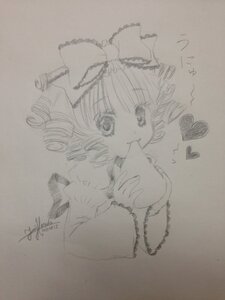 Rating: Safe Score: 0 Tags: 1girl artist_name bow dated drill_hair eating graphite_(medium) hair_bow heart hinaichigo image looking_at_viewer monochrome photo signature smile solo traditional_media User: admin