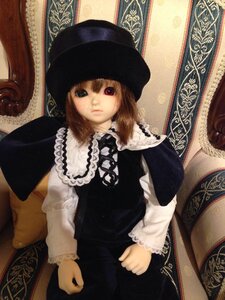 Rating: Safe Score: 0 Tags: 1girl bangs black_headwear brown_hair doll dress hat heterochromia indoors lace long_sleeves looking_at_viewer red_eyes sitting solo souseiseki User: admin