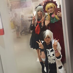 Rating: Safe Score: 0 Tags: 1boy blonde_hair cellphone double_v long_hair multiple_cosplay multiple_girls phone photo tagme v white_hair User: admin