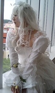 Rating: Safe Score: 0 Tags: 1girl dress indoors kirakishou long_hair solo white_hair window User: admin