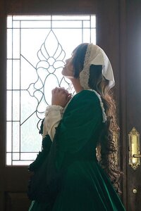 Rating: Safe Score: 0 Tags: 1girl blonde_hair closed_eyes dress from_side green_dress indoors long_hair long_sleeves profile solo standing suiseiseki window User: admin