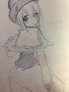 Rating: Safe Score: 0 Tags: 1girl artist_name capelet closed_mouth eyebrows_visible_through_hair frills greyscale hat image looking_at_viewer looking_back monochrome photo short_hair signature skirt solo souseiseki traditional_media User: admin