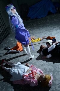 Rating: Safe Score: 0 Tags: black_hair blonde_hair blood bloody_clothes blue_dress brown_hair death dress flower holding long_hair long_sleeves multiple_cosplay multiple_girls ribbon shoes standing tagme torn_clothes weapon User: admin