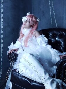 Rating: Safe Score: 0 Tags: 1girl bound broken chain chained cuffs dress hair_ornament handcuffs kirakishou long_hair pearl_(gemstone) pink_hair shackles solo User: admin