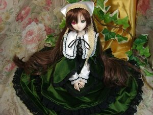 Rating: Safe Score: 0 Tags: 1girl brown_hair doll dress dridoller frills green_dress green_eyes head_scarf heterochromia long_hair long_sleeves looking_at_viewer photo_(medium) red_eyes rozen_maiden solo suiseiseki very_long_hair User: admin