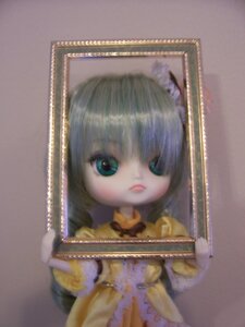 Rating: Safe Score: 0 Tags: 1girl bangs blurry bow depth_of_field doll green_eyes kanaria long_hair looking_at_viewer photo solo upper_body yellow_dress User: admin