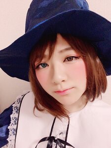 Rating: Safe Score: 0 Tags: 1girl bangs black_headwear blue_headwear brown_hair closed_mouth hat lips looking_at_viewer portrait short_hair signature solo souseiseki witch_hat User: admin
