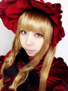 Rating: Safe Score: 0 Tags: 1girl bangs blonde_hair blue_eyes bonnet bow closed_mouth grey_background lips long_hair looking_at_viewer portrait shinku sidelocks simple_background smile solo white_background User: admin