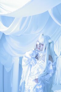 Rating: Safe Score: 0 Tags: 1girl bangs blue_eyes blurry curtains depth_of_field dress flower frills hair_flower hair_ornament kirakishou long_hair sitting solo very_long_hair white_dress white_hair User: admin
