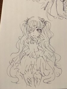 Rating: Safe Score: 0 Tags: 1girl artist_name bangs dress image kirakishou long_hair looking_at_viewer monochrome photo smile solo traditional_media very_long_hair User: admin