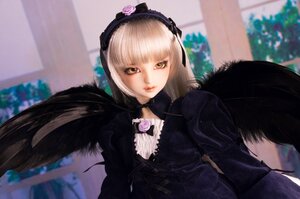 Rating: Safe Score: 0 Tags: 1girl bangs black_dress blurry blurry_background choker depth_of_field doll dress flower gothic_lolita hairband lips lolita_fashion long_sleeves looking_at_viewer photo pink_flower pink_rose rose silver_hair solo suigintou upper_body wings yellow_eyes User: admin