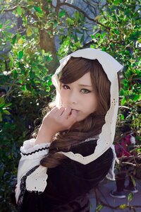 Rating: Safe Score: 0 Tags: 1girl blood brown_hair green_eyes heterochromia hood ivy leaf lips long_sleeves looking_at_viewer outdoors plant solo suiseiseki tree vines User: admin