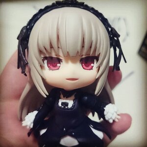 Rating: Safe Score: 0 Tags: 1girl 3d bangs black_dress doll dress frills hairband long_hair long_sleeves looking_at_viewer photo pink_eyes rose smile solo suigintou User: admin
