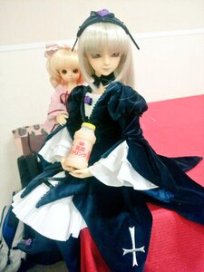 Rating: Safe Score: 0 Tags: 2girls bangs black_dress blonde_hair doll dress frills green_eyes long_hair long_sleeves looking_at_viewer multiple_dolls multiple_girls pantyhose short_hair siblings sisters standing tagme User: admin