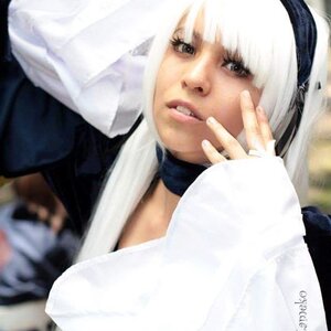 Rating: Safe Score: 0 Tags: 1girl bangs breasts choker lips long_sleeves shirt sleeves_past_wrists solo suigintou sweater white_hair User: admin