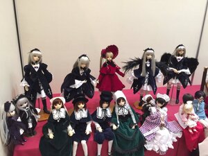 Rating: Safe Score: 0 Tags: 6+girls black_hair blonde_hair bow brown_hair doll dress drill_hair everyone eyepatch flower frills hair_ornament hairband hat hood long_hair multiple_boys multiple_dolls multiple_girls short_hair silver_hair suigintou tagme twin_drills wings User: admin