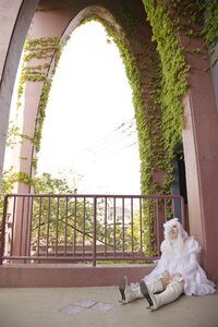 Rating: Safe Score: 0 Tags: 1girl dress kirakishou sitting solo white_dress white_hair User: admin