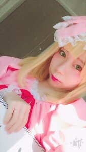 Rating: Safe Score: 0 Tags: 1girl artist_name blonde_hair flower green_eyes hinaichigo lips looking_at_viewer photo realistic solo watermark User: admin
