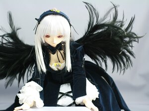 Rating: Safe Score: 0 Tags: 1girl black_wings detached_collar doll dress flower frills grey_background hairband long_hair long_sleeves looking_at_viewer red_eyes ribbon rose simple_background solo suigintou very_long_hair wings User: admin