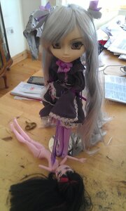 Rating: Safe Score: 0 Tags: 2girls barasuishou computer doll drawing_tablet dress gothic_lolita laptop lolita_fashion long_hair monitor multiple_girls photo sitting solo thighhighs User: admin