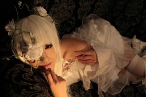 Rating: Safe Score: 0 Tags: 1girl blonde_hair fingernails kirakishou lips long_sleeves looking_at_viewer solo upper_body User: admin