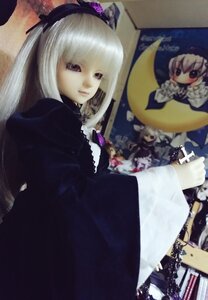 Rating: Safe Score: 0 Tags: 2girls blonde_hair doll dress frills long_hair long_sleeves looking_at_viewer multiple_girls purple_eyes solo suigintou white_hair wings User: admin