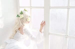 Rating: Safe Score: 0 Tags: 1girl bare_shoulders dress flower hair_ornament kirakishou long_hair solo striped white_dress white_hair white_theme window User: admin
