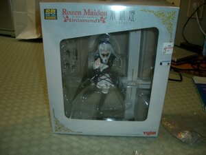 Rating: Safe Score: 0 Tags: 1girl bangs doll dress hairband long_hair silver_hair solo suigintou weapon User: admin