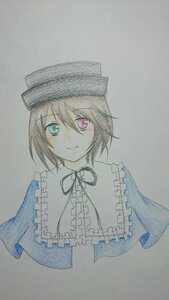 Rating: Safe Score: 0 Tags: 1girl capelet closed_mouth eyebrows_visible_through_hair frills green_eyes hat heterochromia image looking_at_viewer neck_ribbon photo red_eyes short_hair simple_background smile solo souseiseki traditional_media watercolor_(medium) User: admin