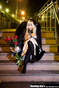 Rating: Safe Score: 0 Tags: 1girl black_legwear dress flower fur_trim long_hair sitting solo suigintou white_hair User: admin