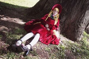 Rating: Safe Score: 0 Tags: 1girl blonde_hair bonnet doll_joints dress grass hat long_hair outdoors red_dress shinku sitting solo User: admin