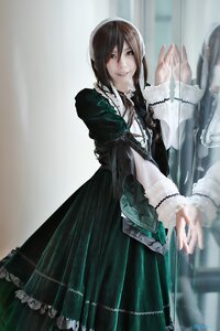 Rating: Safe Score: 0 Tags: 1girl black_dress black_hair blurry brown_hair chain dress long_sleeves looking_at_viewer smile solo suiseiseki User: admin