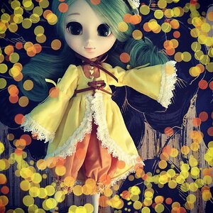 Rating: Safe Score: 0 Tags: 1girl apple balloon blue_eyes blue_hair cherry christmas_ornaments doll dress fruit grapes hair_ornament kanaria long_hair long_sleeves looking_at_viewer peach smile solo yellow_dress User: admin