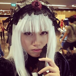 Rating: Safe Score: 0 Tags: 1girl bangs closed_mouth flower lace lips long_hair looking_at_viewer nail_polish red_eyes rose smile solo suigintou white_hair User: admin