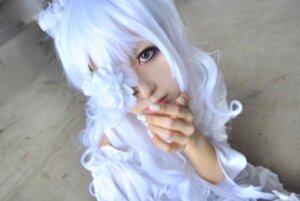 Rating: Safe Score: 0 Tags: 1girl blue_eyes blurry blurry_background blurry_foreground depth_of_field eyelashes flower kirakishou lips long_hair photo realistic rose solo white_flower white_rose User: admin
