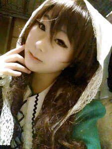 Rating: Safe Score: 0 Tags: 1girl bangs brown_hair closed_mouth face lips looking_at_viewer smile solo suiseiseki twin_braids User: admin