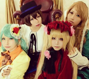 Rating: Safe Score: 0 Tags: 4girls aqua_hair blonde_hair blue_eyes brown_hair flower hair_ornament hat hatsune_miku lips long_hair meiko mini_hat mini_top_hat multiple_cosplay multiple_girls realistic rose short_hair tagme top_hat User: admin