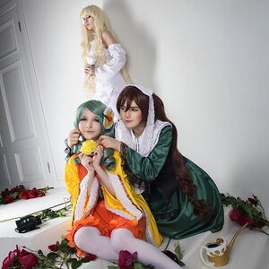 Rating: Safe Score: 0 Tags: 3girls blonde_hair brown_hair dress flower glasses long_hair multiple_cosplay multiple_girls red_flower rose sitting tagme User: admin