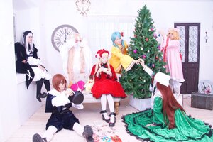 Rating: Safe Score: 0 Tags: 6+girls blonde_hair blue_hair brown_hair closed_eyes dress flower hair_ornament hat long_hair multiple_boys multiple_cosplay multiple_girls short_hair tagme User: admin
