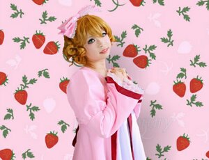 Rating: Safe Score: 0 Tags: 1girl apple blonde_hair blue_eyes blueberry cherry flower food food_print fruit grapes hinaichigo holding_fruit leaf lips orange realistic solo strawberry strawberry_hair_ornament strawberry_print striped tomato watermelon User: admin