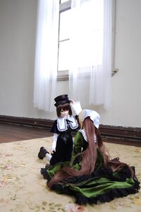 Rating: Safe Score: 0 Tags: 2girls brown_hair curtains doll dress hat indoors long_hair long_sleeves maribel_hearn multiple_dolls multiple_girls short_hair sitting suiseiseki tagme very_long_hair window User: admin